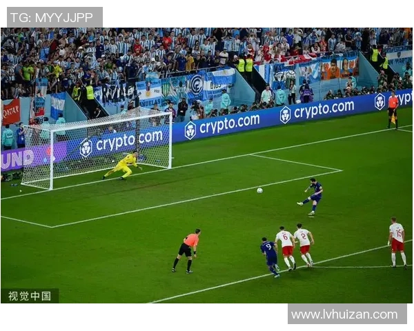 不同足球明星点球风格大比拼各具特色的罚球技巧解析